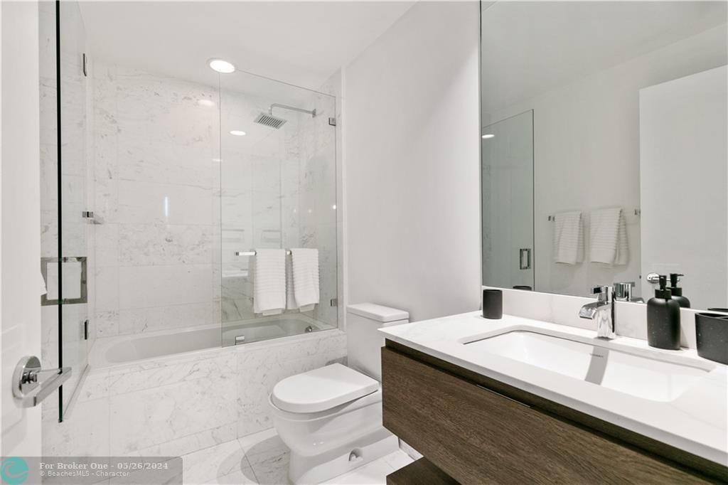 Недавно арендовано: $17,000 (2 спален, 2 ванн, 1542 Квадратных фут)