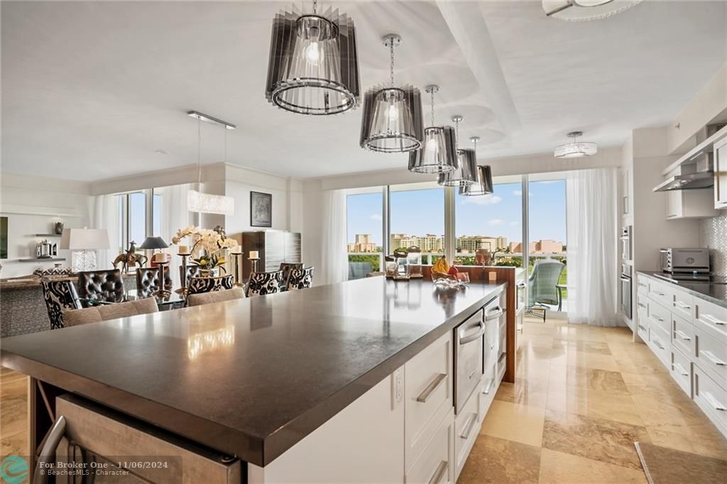 Recently Sold: $2,200,000 (3 beds, 3 baths, 2457 Square Feet)