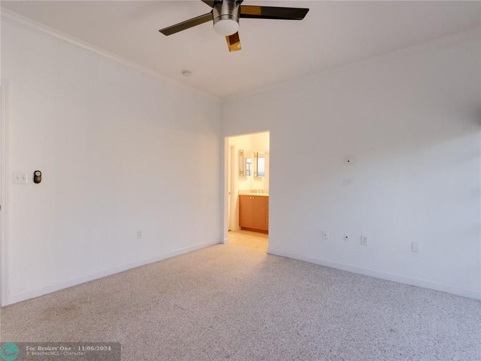 Recently Sold: $380,000 (2 beds, 2 baths, 1455 Square Feet)