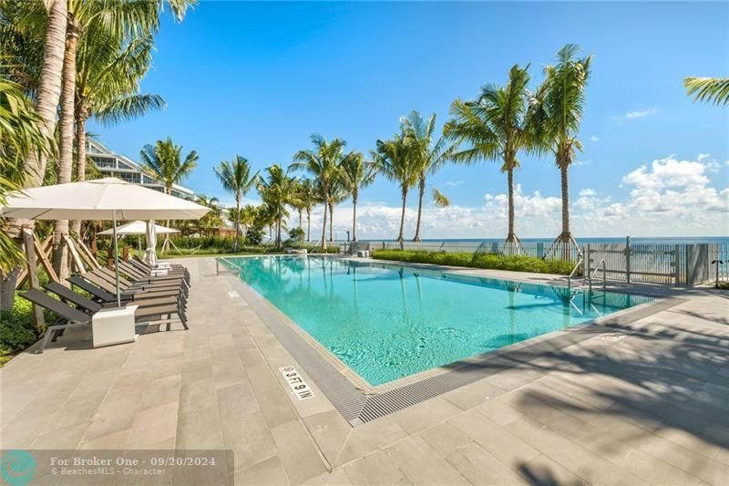 Recently Sold: $3,750,000 (3 beds, 3 baths, 2787 Square Feet)