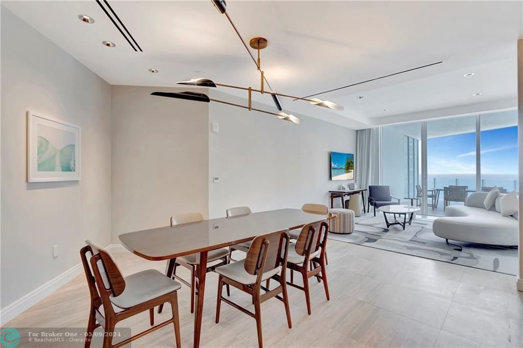 For Sale: $3,500,000 (2 beds, 2 baths, 1308 Square Feet)