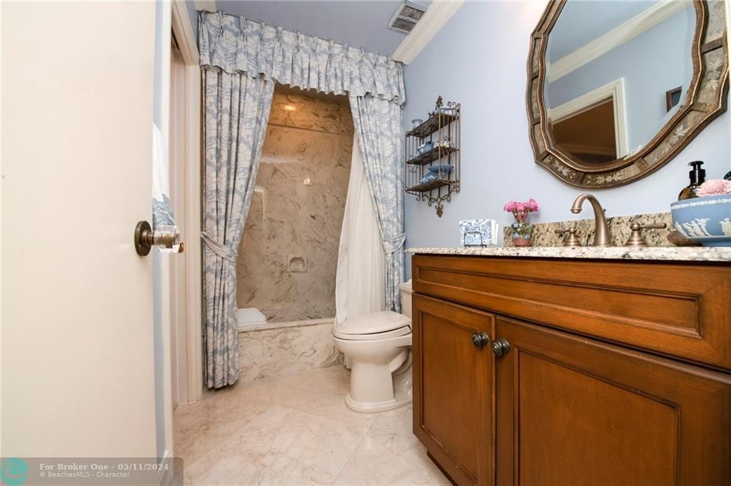 待售: $2,025,000 (5 贝兹, 6 浴室, 4276 平方英尺)