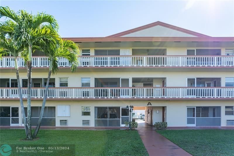 Recently Sold: $135,000 (1 beds, 1 baths, 680 Square Feet)