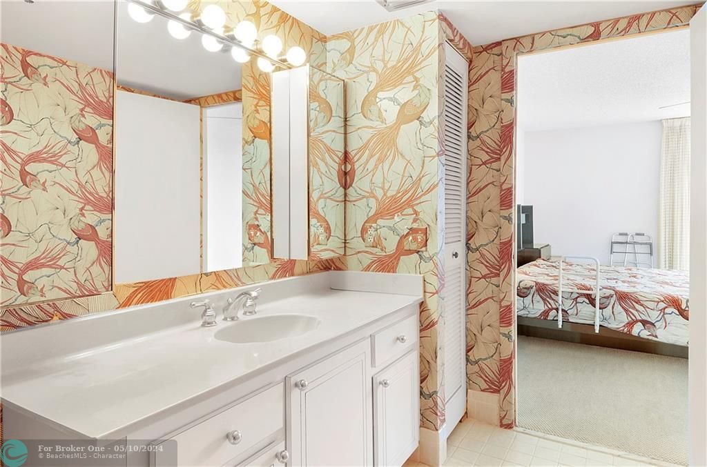 最近售出: $260,000 (2 贝兹, 2 浴室, 1414 平方英尺)