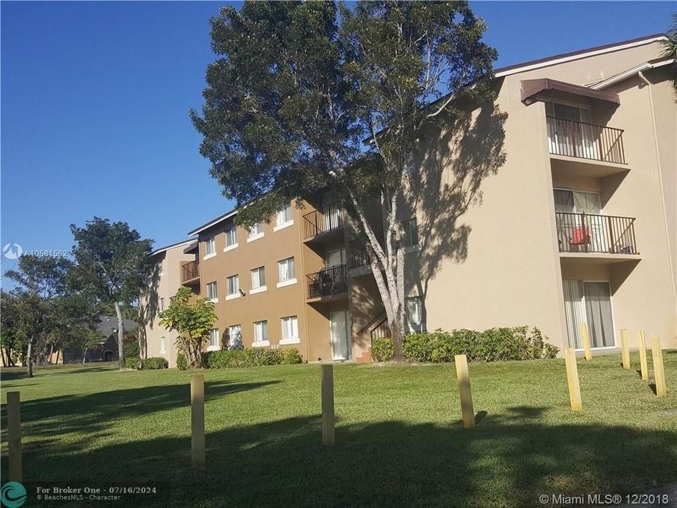 Recently Sold: $155,000 (1 beds, 1 baths, 540 Square Feet)