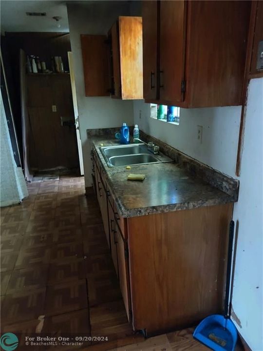 Vendido Recientemente: $80,000 (3 camas, 2 baños, 0 Pies cuadrados)