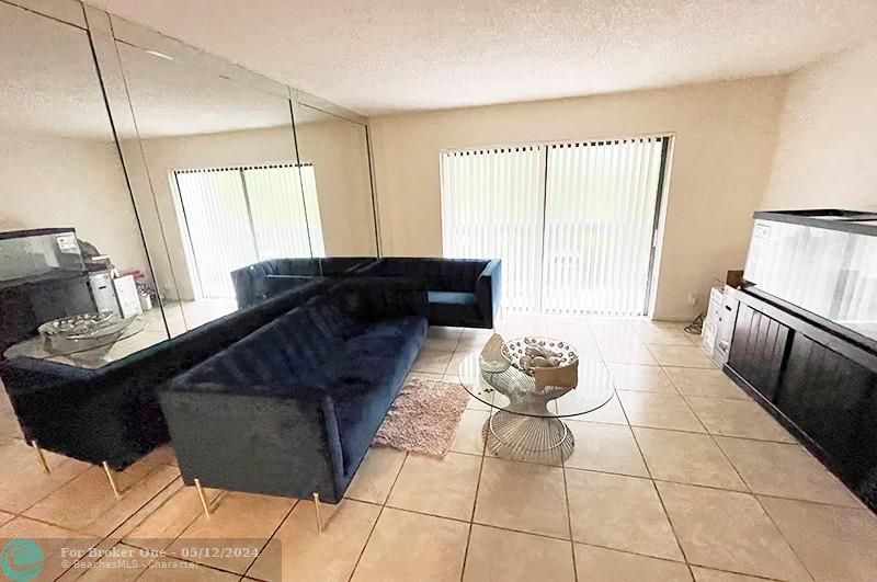 Recently Sold: $184,000 (2 beds, 2 baths, 1030 Square Feet)