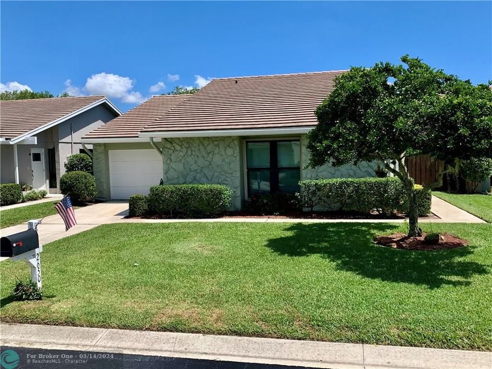 Recently Sold: $389,500 (3 beds, 2 baths, 1557 Square Feet)