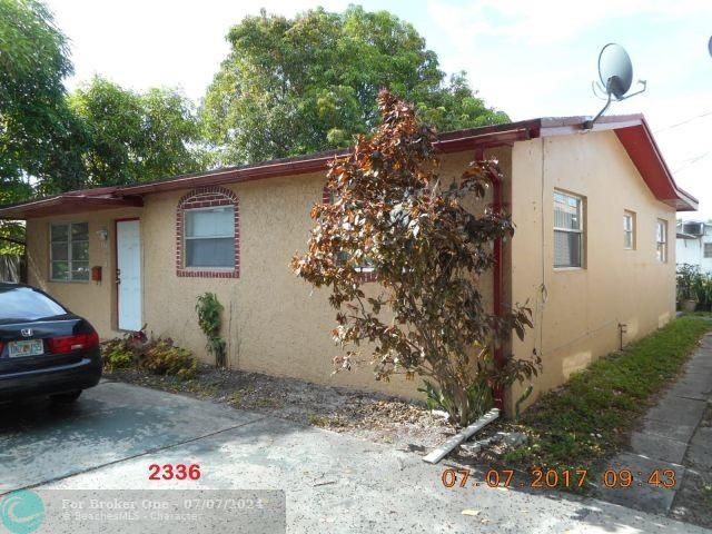 Recently Sold: $245,000 (2 beds, 2 baths, 1066 Square Feet)