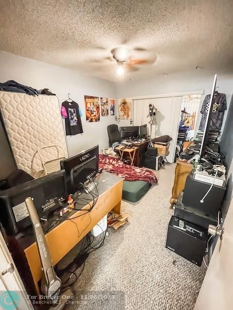 Vendido Recientemente: $74,900 (2 camas, 1 baños, 814 Pies cuadrados)