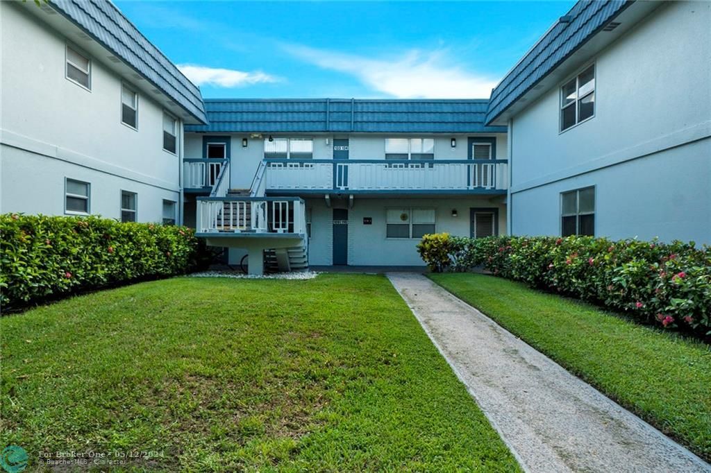Recently Sold: $140,000 (1 beds, 1 baths, 726 Square Feet)