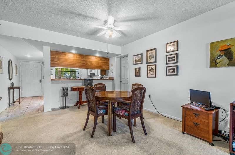 Recently Sold: $280,000 (2 beds, 2 baths, 1385 Square Feet)