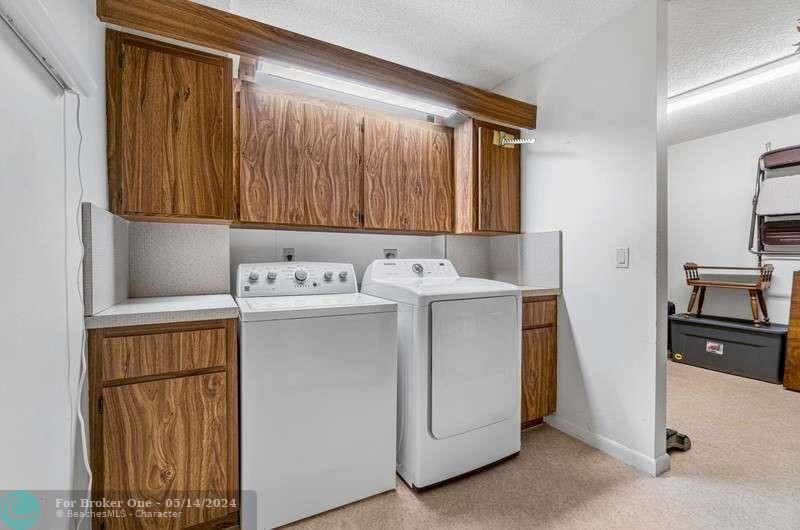 Recently Sold: $280,000 (2 beds, 2 baths, 1385 Square Feet)