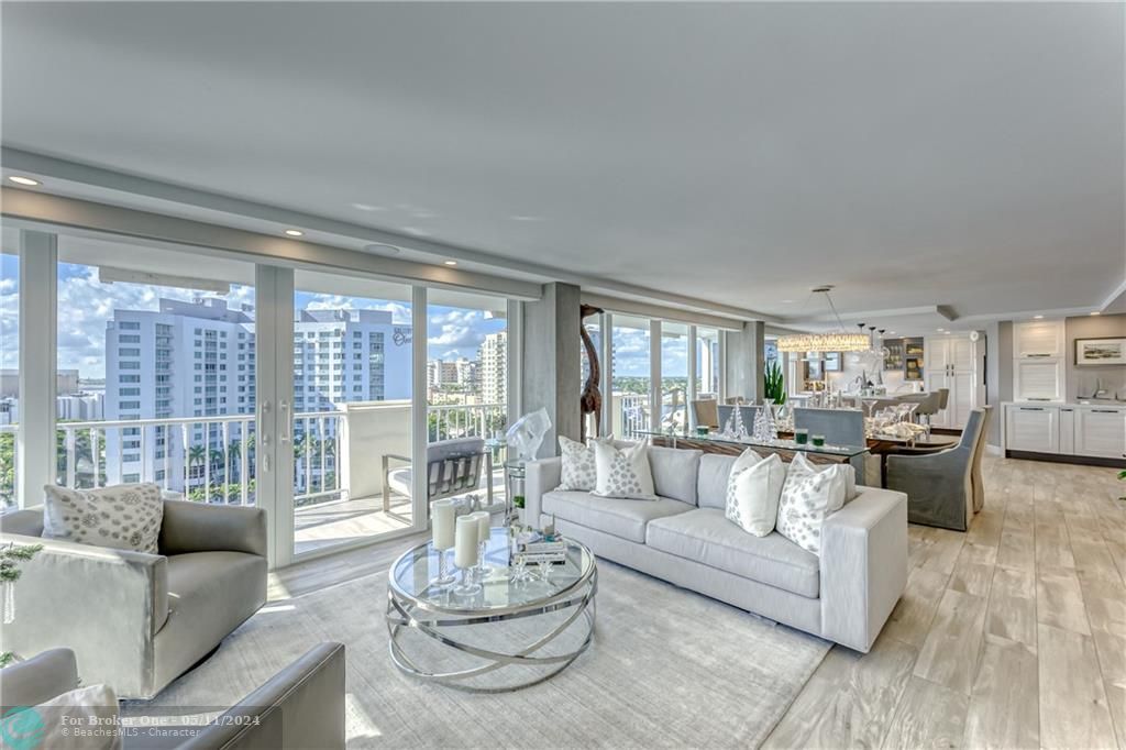 Recently Sold: $1,589,788 (3 beds, 2 baths, 2498 Square Feet)