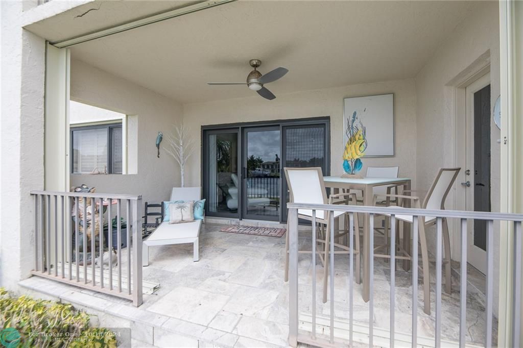 Recently Sold: $600,000 (2 beds, 2 baths, 1235 Square Feet)