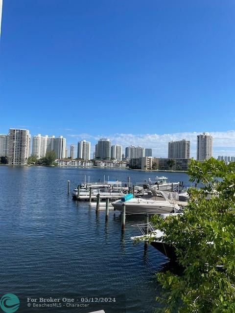 Recently Sold: $249,000 (2 beds, 2 baths, 1251 Square Feet)