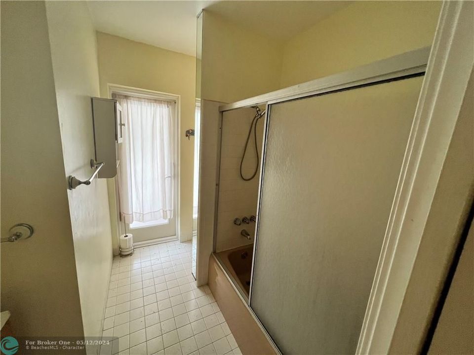 最近售出: $595,000 (3 贝兹, 2 浴室, 1520 平方英尺)