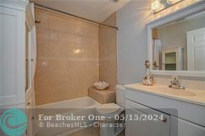 最近租的: $2,900 (3 贝兹, 2 浴室, 1170 平方英尺)