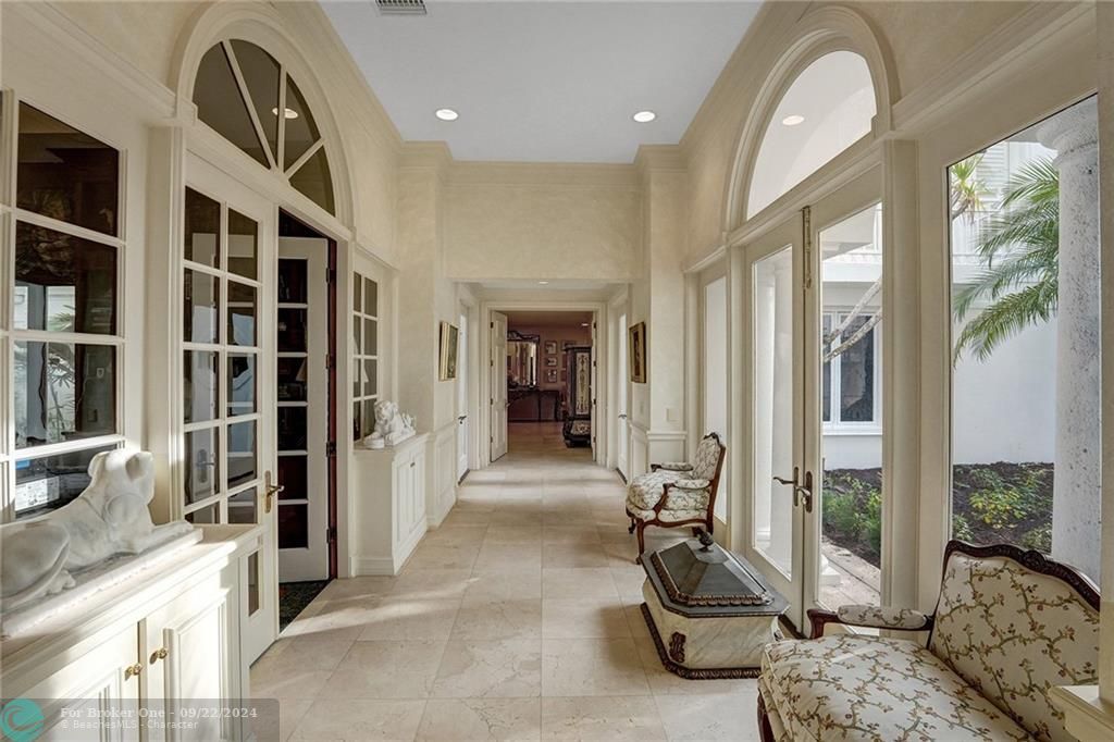 For Sale: $6,000,000 (5 beds, 6 baths, 6504 Square Feet)