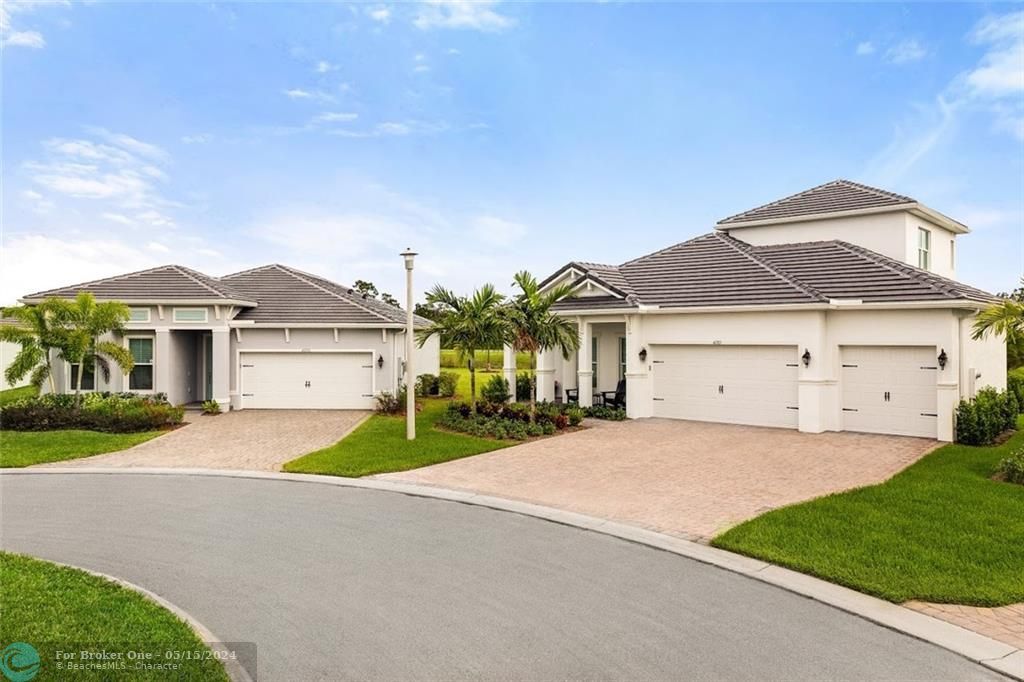 Recently Sold: $650,555 (4 beds, 2 baths, 2370 Square Feet)