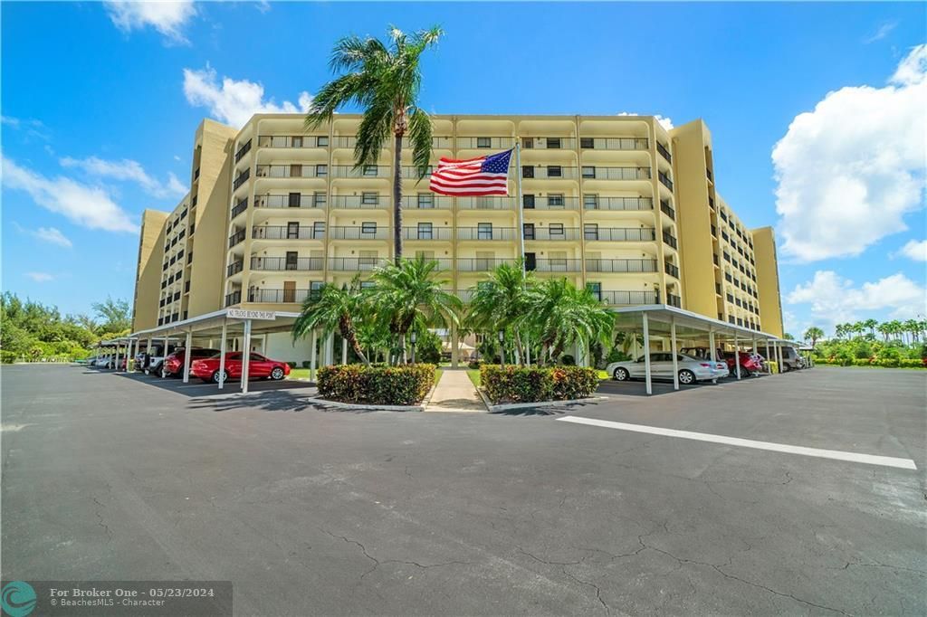 Recently Sold: $419,900 (2 beds, 2 baths, 1233 Square Feet)