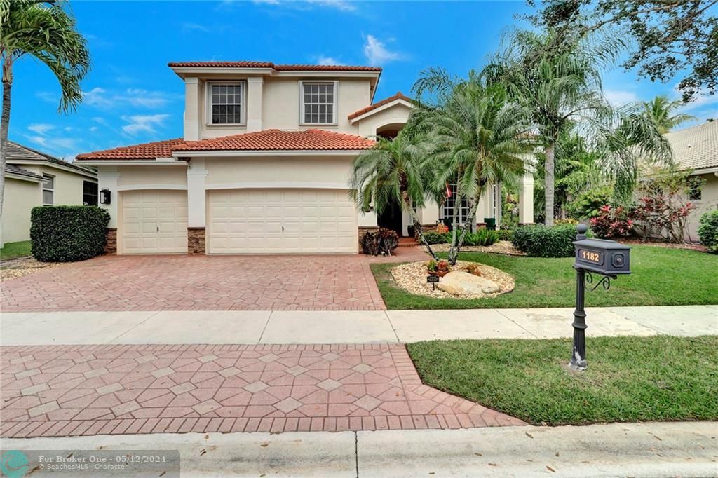 Recently Sold: $1,249,999 (5 beds, 4 baths, 3200 Square Feet)