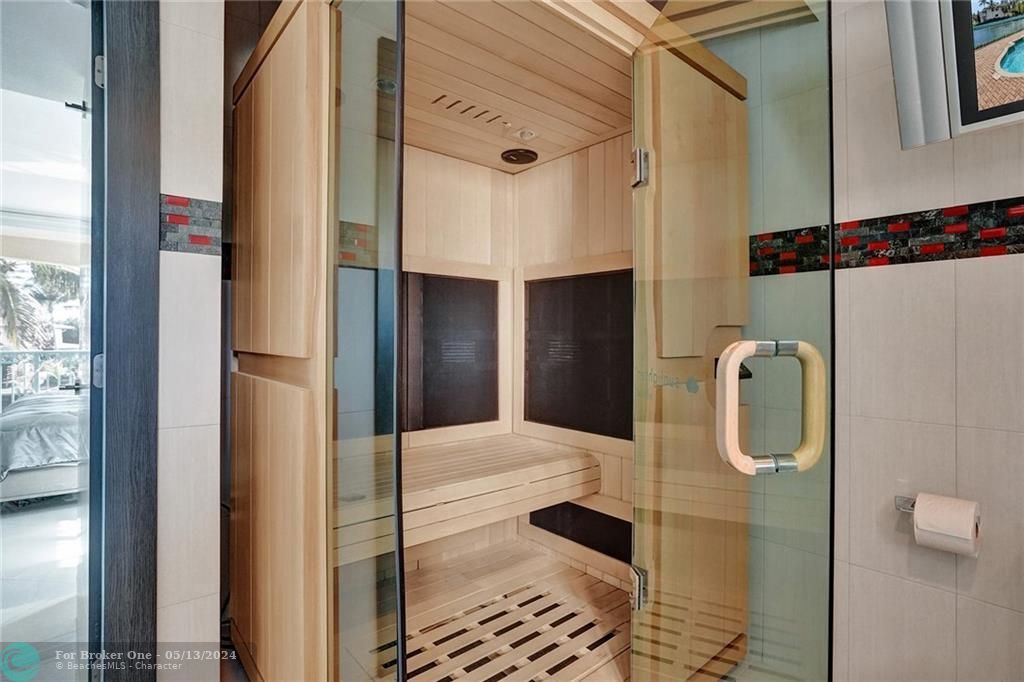 最近售出: $599,000 (2 贝兹, 2 浴室, 1180 平方英尺)