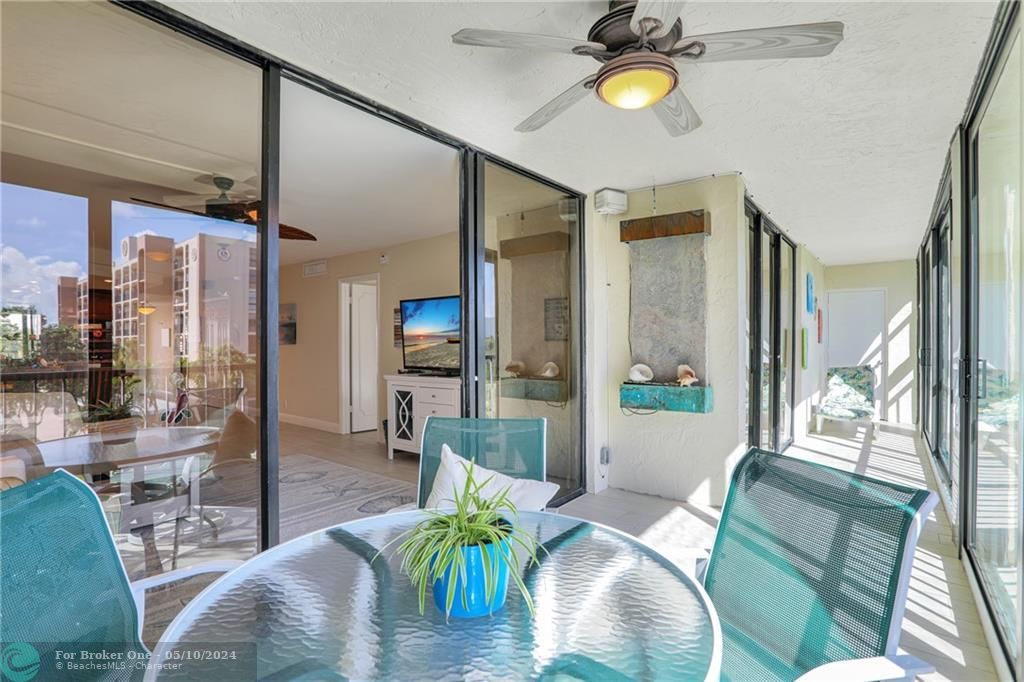 Recently Sold: $429,900 (2 beds, 2 baths, 1233 Square Feet)
