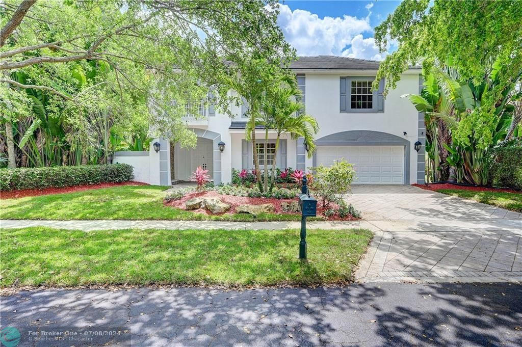 Recently Sold: $1,699,000 (5 beds, 4 baths, 3714 Square Feet)