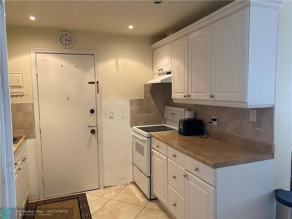 Recently Sold: $150,000 (2 beds, 1 baths, 950 Square Feet)