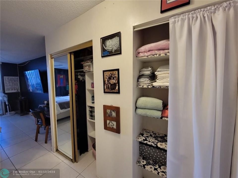 Recently Sold: $197,900 (1 beds, 1 baths, 873 Square Feet)