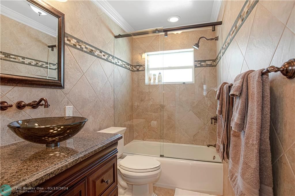 最近租的: $4,000 (3 贝兹, 2 浴室, 1468 平方英尺)