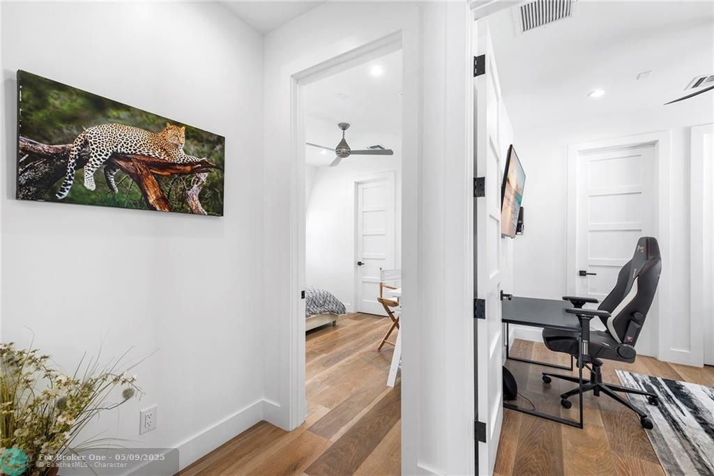 En Venta: $2,895,000 (4 camas, 4 baños, 3016 Pies cuadrados)