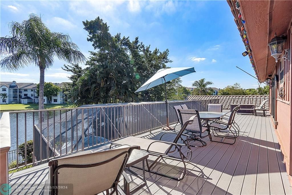 Recently Sold: $888,888 (5 beds, 3 baths, 3589 Square Feet)
