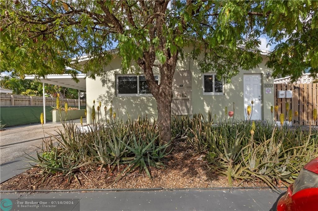 Recently Rented: $2,400 (2 beds, 2 baths, 0 Square Feet)