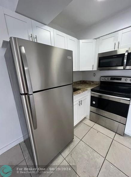 Active With Contract: $1,495 (1 beds, 1 baths, 11322 Square Feet)