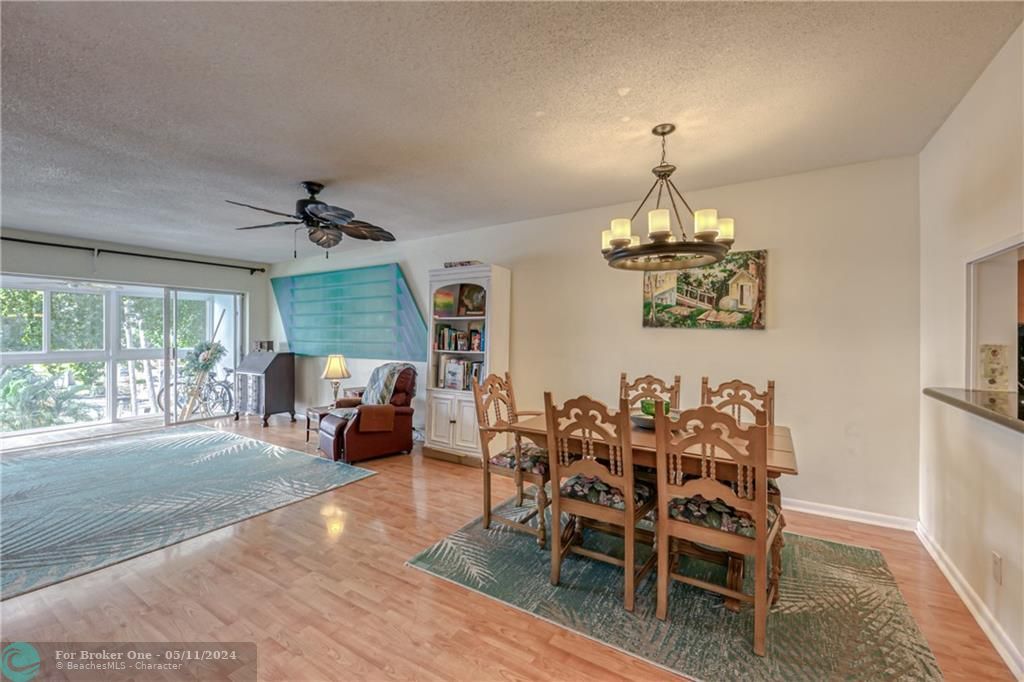 Recently Sold: $299,000 (2 beds, 2 baths, 1020 Square Feet)