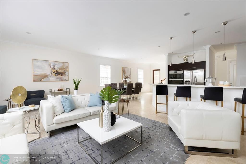 Recently Sold: $1,049,000 (3 beds, 3 baths, 2387 Square Feet)