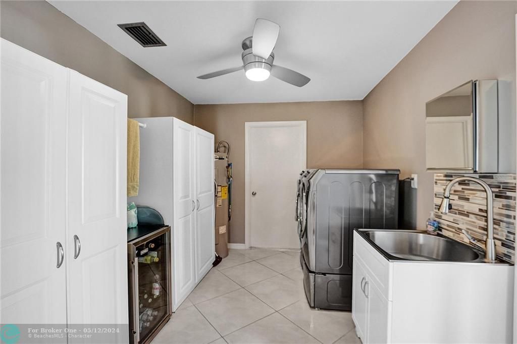 Recently Sold: $535,000 (3 beds, 2 baths, 1855 Square Feet)