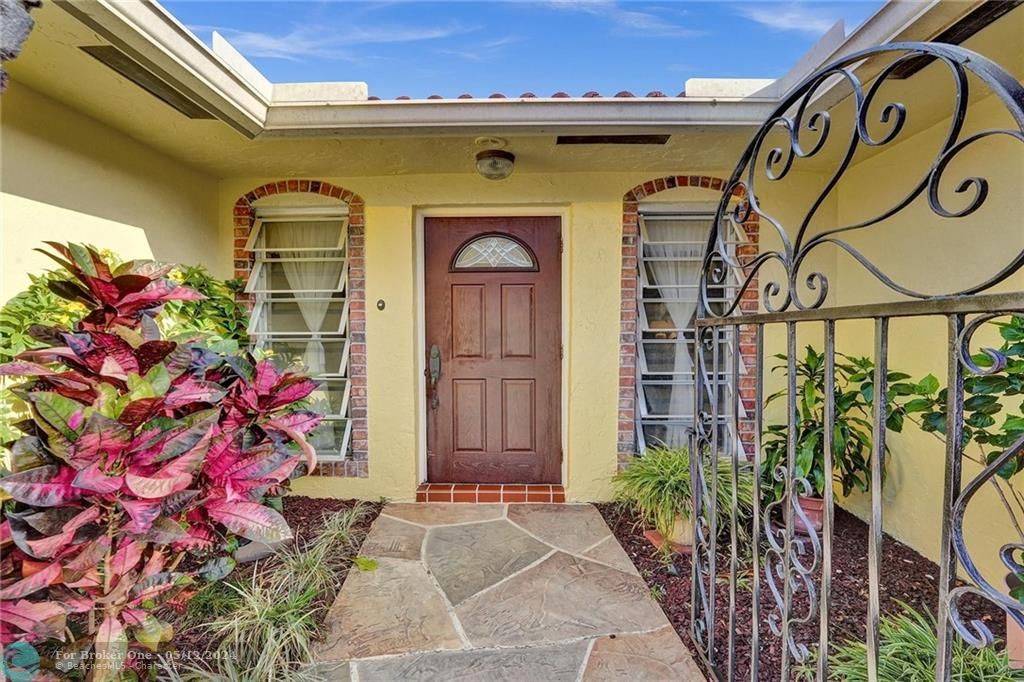 Recently Sold: $535,000 (3 beds, 2 baths, 1855 Square Feet)