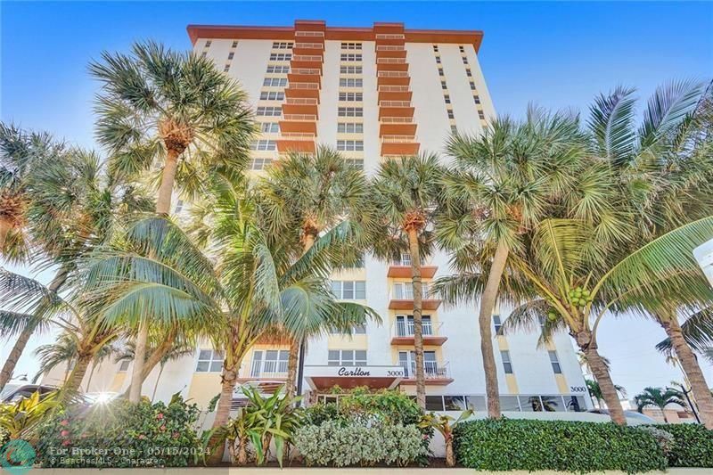 Recently Sold: $495,000 (2 beds, 2 baths, 1202 Square Feet)