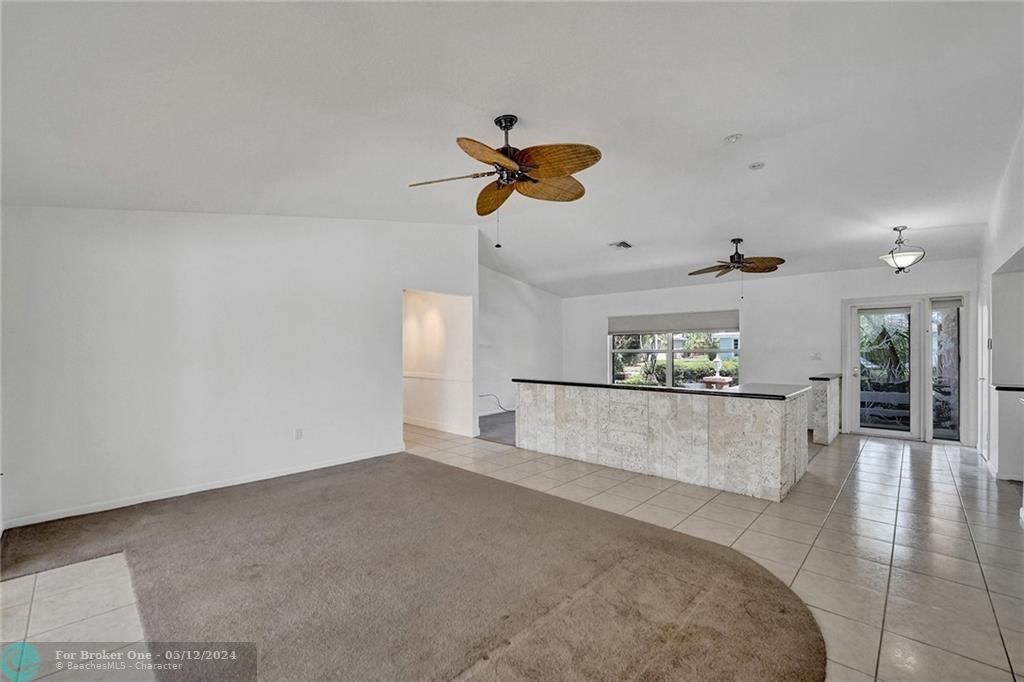 Recently Sold: $629,000 (3 beds, 2 baths, 2084 Square Feet)