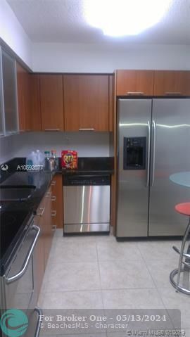 Recently Rented: $2,900 (2 beds, 2 baths, 1062 Square Feet)