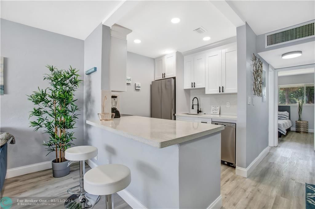 Recently Sold: $135,000 (1 beds, 1 baths, 638 Square Feet)