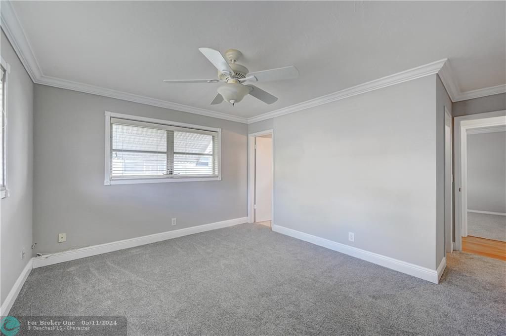 Recently Sold: $184,000 (2 beds, 2 baths, 990 Square Feet)
