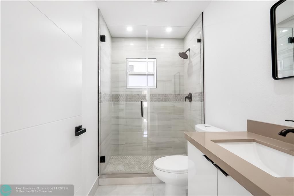 最近售出: $495,000 (3 贝兹, 2 浴室, 0 平方英尺)
