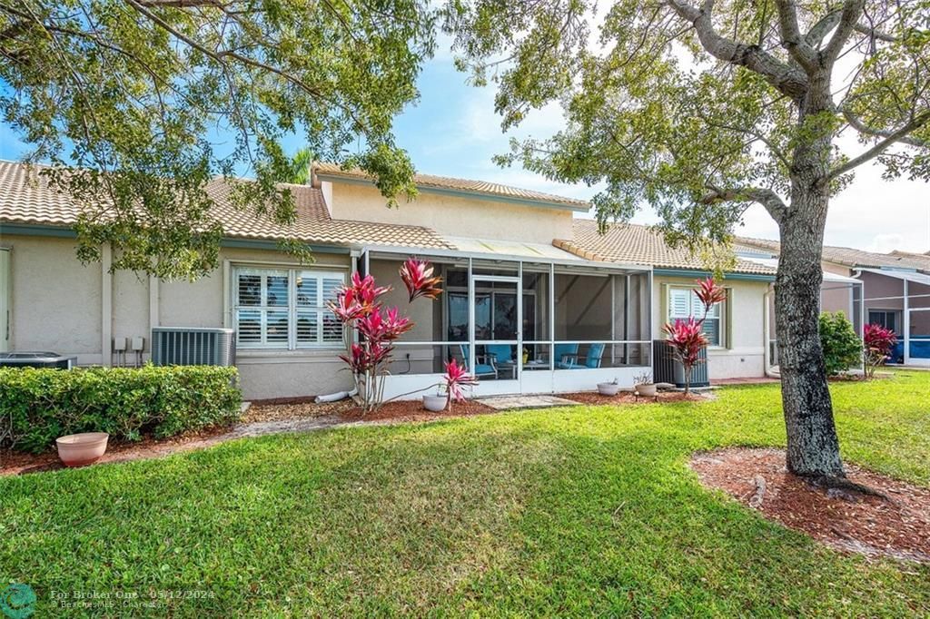 Recently Sold: $475,000 (3 beds, 2 baths, 1823 Square Feet)