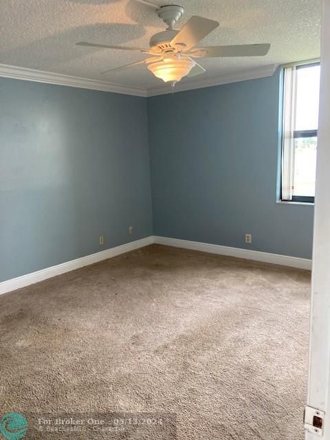 Recently Sold: $235,000 (2 beds, 2 baths, 920 Square Feet)