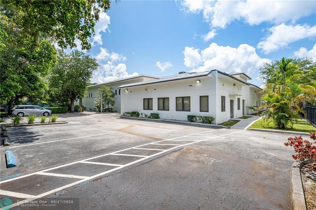 Active With Contract: $4,650,000 (0 beds, 0 baths, 0 Square Feet)