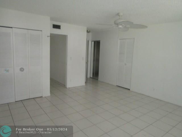 Recently Sold: $146,300 (1 beds, 2 baths, 970 Square Feet)